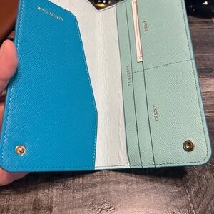 LA TINTA Travel Wallet